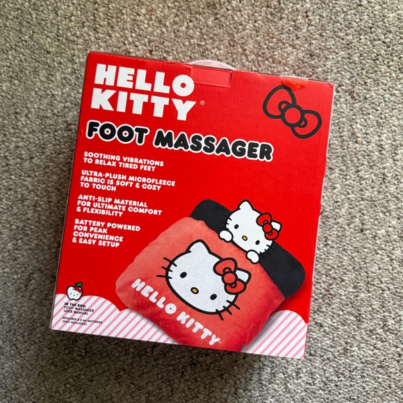 Hello Kitty Foot Massager - Picture 3 of 3